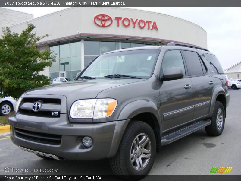 Phantom Gray Pearl / Light Charcoal 2007 Toyota Sequoia SR5 4WD
