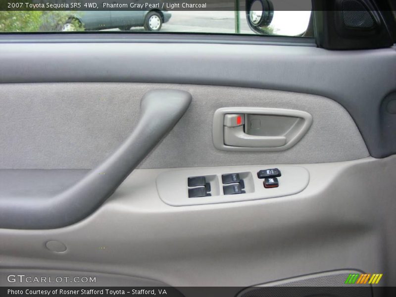 Phantom Gray Pearl / Light Charcoal 2007 Toyota Sequoia SR5 4WD