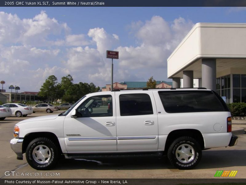 Summit White / Neutral/Shale 2005 GMC Yukon XL SLT