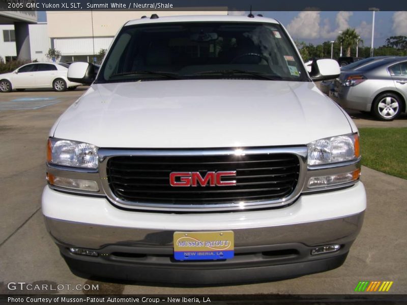 Summit White / Neutral/Shale 2005 GMC Yukon XL SLT