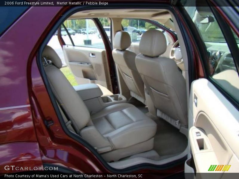 Merlot Metallic / Pebble Beige 2006 Ford Freestyle Limited