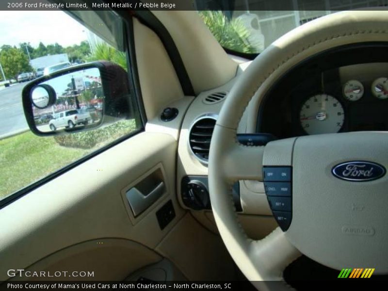 Merlot Metallic / Pebble Beige 2006 Ford Freestyle Limited