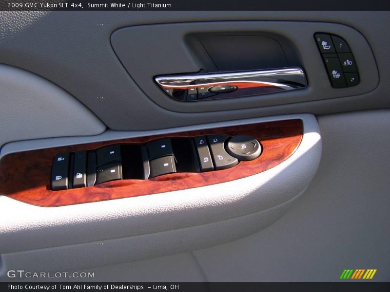 Summit White / Light Titanium 2009 GMC Yukon SLT 4x4