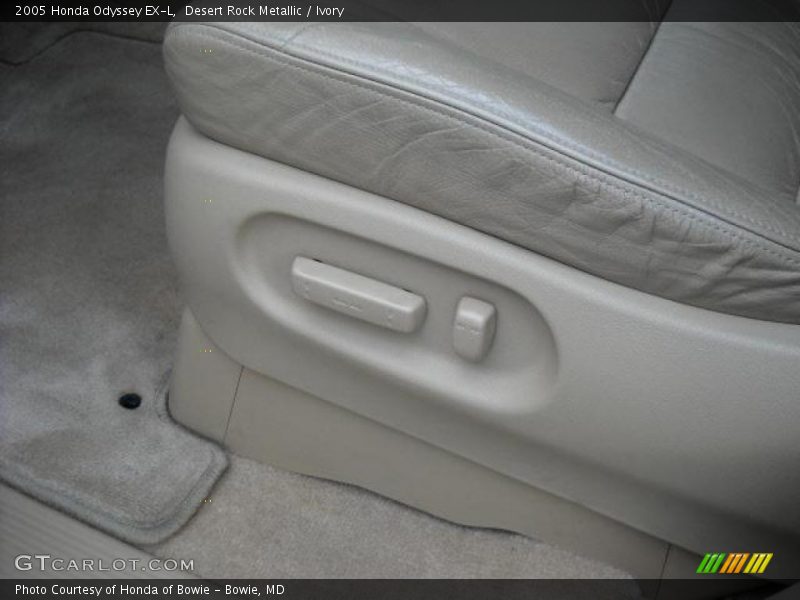Desert Rock Metallic / Ivory 2005 Honda Odyssey EX-L