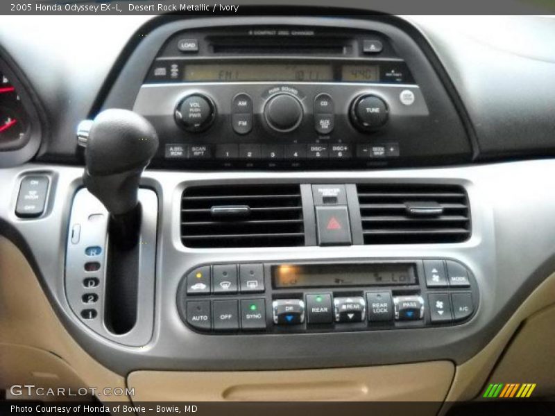 Desert Rock Metallic / Ivory 2005 Honda Odyssey EX-L