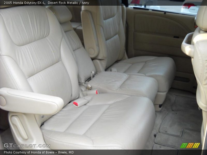 Desert Rock Metallic / Ivory 2005 Honda Odyssey EX-L
