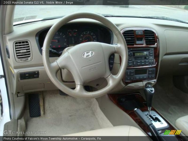 Noble White / Beige 2003 Hyundai Sonata GLS V6