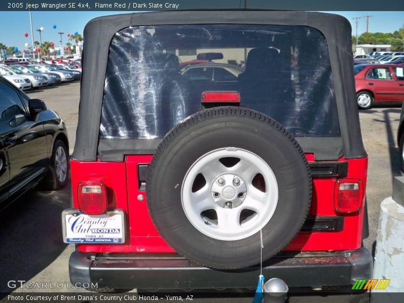 Flame Red / Dark Slate Gray 2005 Jeep Wrangler SE 4x4