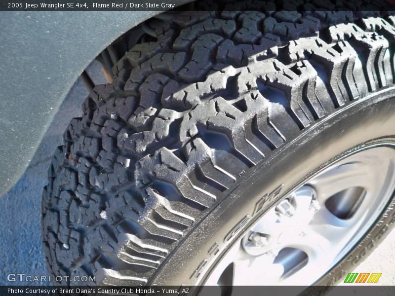Flame Red / Dark Slate Gray 2005 Jeep Wrangler SE 4x4