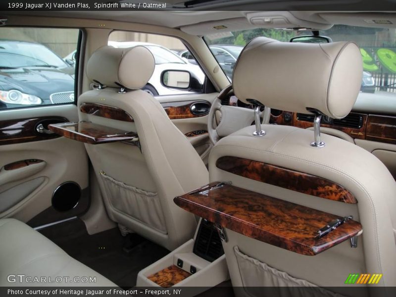 Spindrift White / Oatmeal 1999 Jaguar XJ Vanden Plas