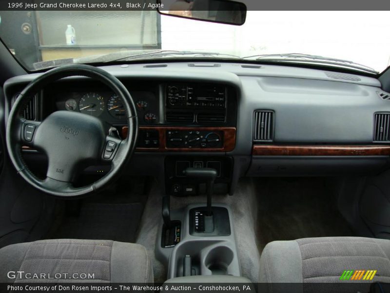 Black / Agate 1996 Jeep Grand Cherokee Laredo 4x4