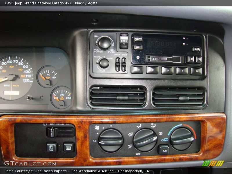 Black / Agate 1996 Jeep Grand Cherokee Laredo 4x4
