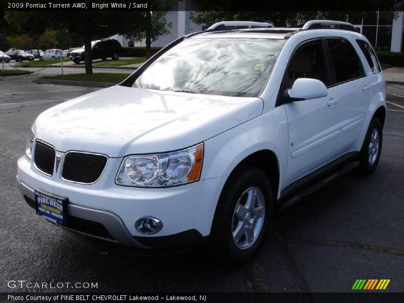 Bright White / Sand 2009 Pontiac Torrent AWD