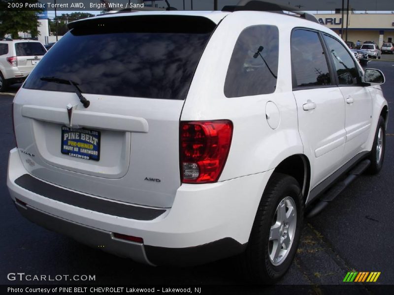 Bright White / Sand 2009 Pontiac Torrent AWD