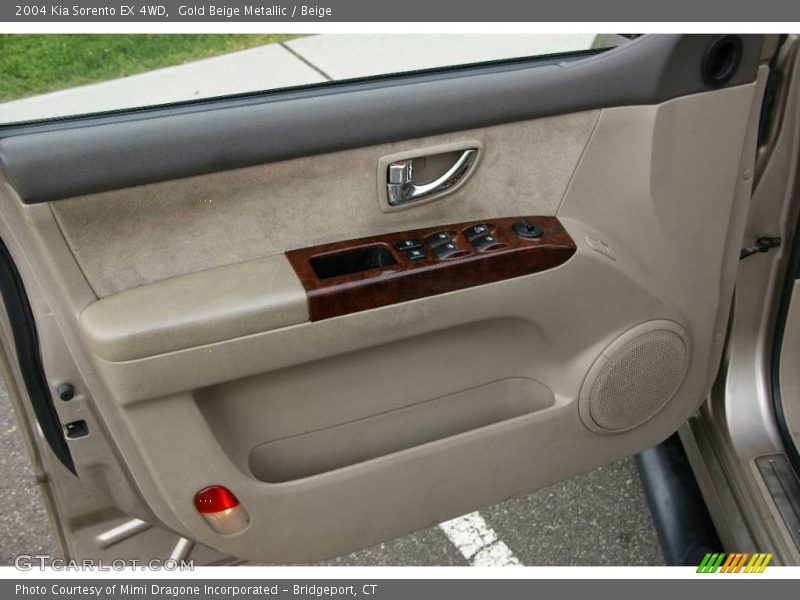 Gold Beige Metallic / Beige 2004 Kia Sorento EX 4WD