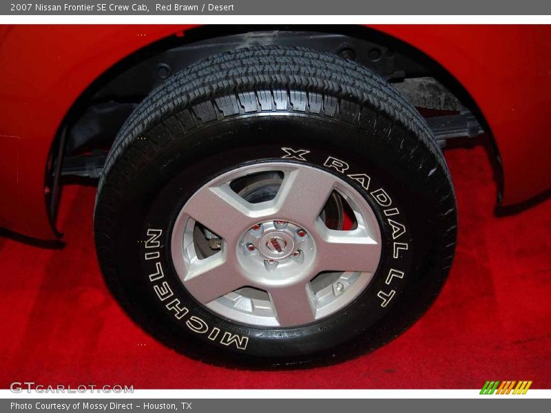 Red Brawn / Desert 2007 Nissan Frontier SE Crew Cab