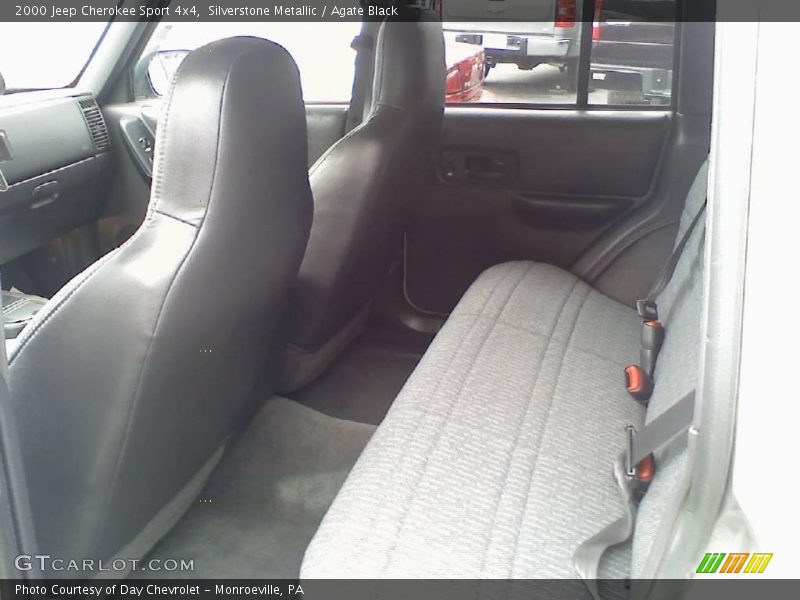 Silverstone Metallic / Agate Black 2000 Jeep Cherokee Sport 4x4