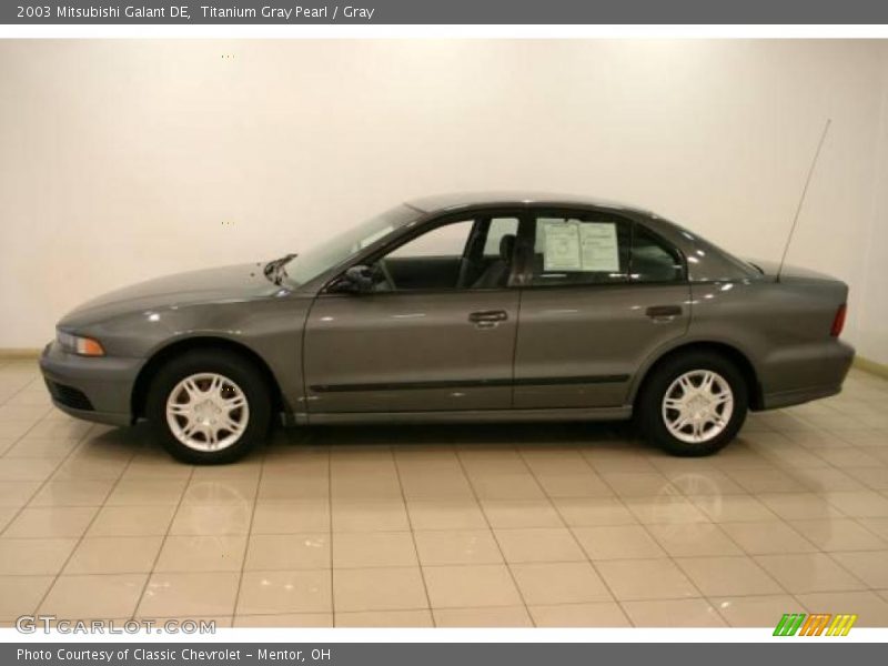 Titanium Gray Pearl / Gray 2003 Mitsubishi Galant DE
