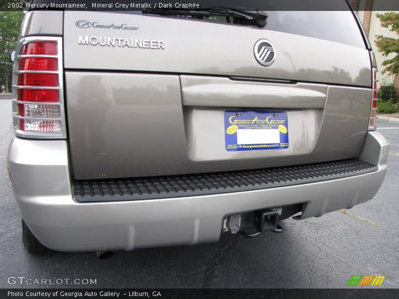 Mineral Grey Metallic / Dark Graphite 2002 Mercury Mountaineer
