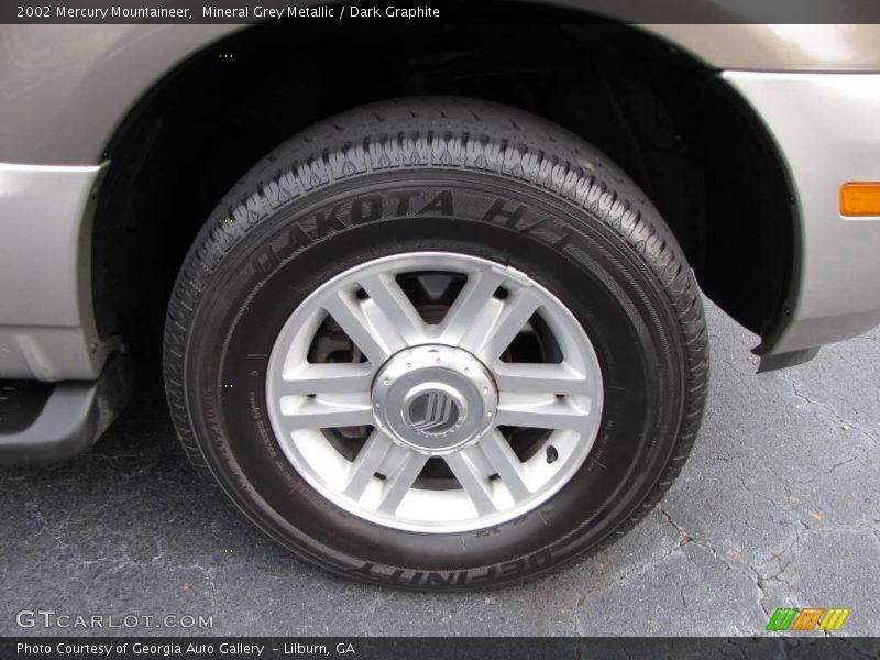 Mineral Grey Metallic / Dark Graphite 2002 Mercury Mountaineer