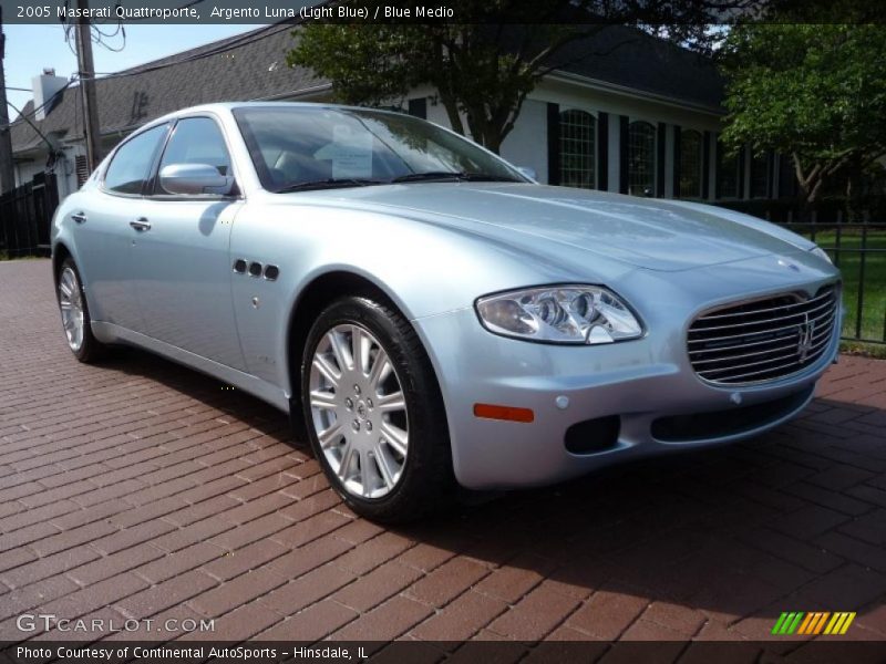 Argento Luna (Light Blue) / Blue Medio 2005 Maserati Quattroporte