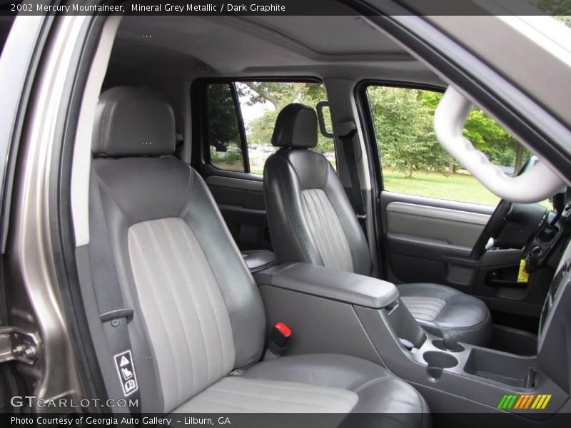 Mineral Grey Metallic / Dark Graphite 2002 Mercury Mountaineer