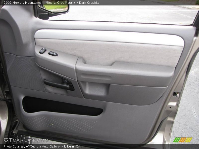 Mineral Grey Metallic / Dark Graphite 2002 Mercury Mountaineer