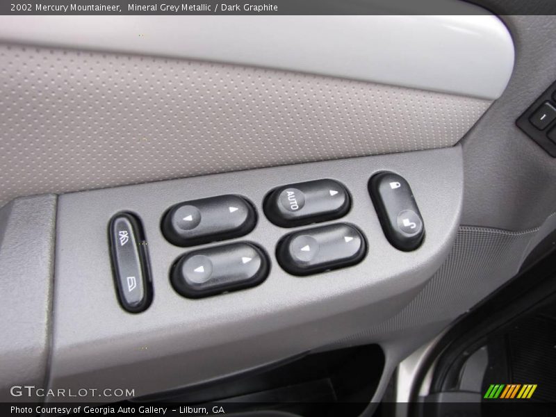 Mineral Grey Metallic / Dark Graphite 2002 Mercury Mountaineer