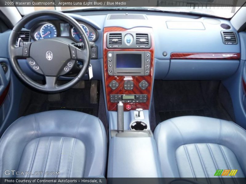 Argento Luna (Light Blue) / Blue Medio 2005 Maserati Quattroporte