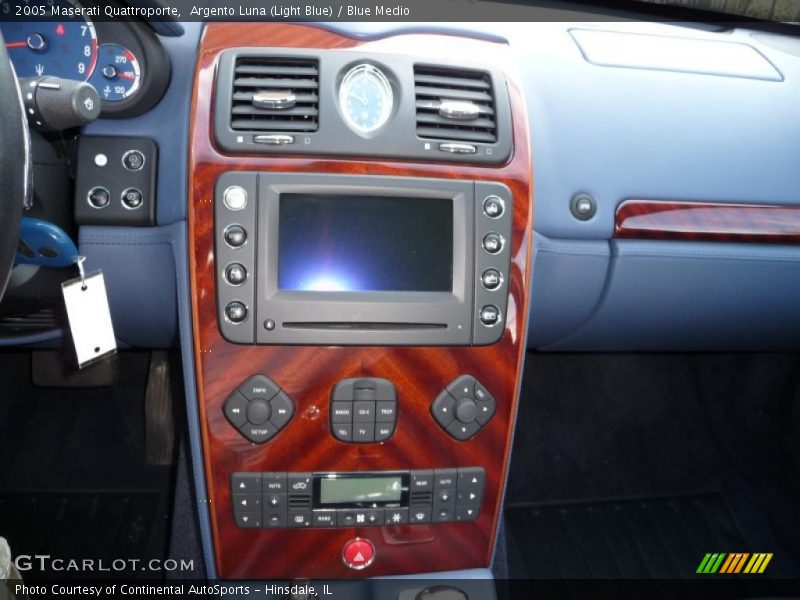 Argento Luna (Light Blue) / Blue Medio 2005 Maserati Quattroporte