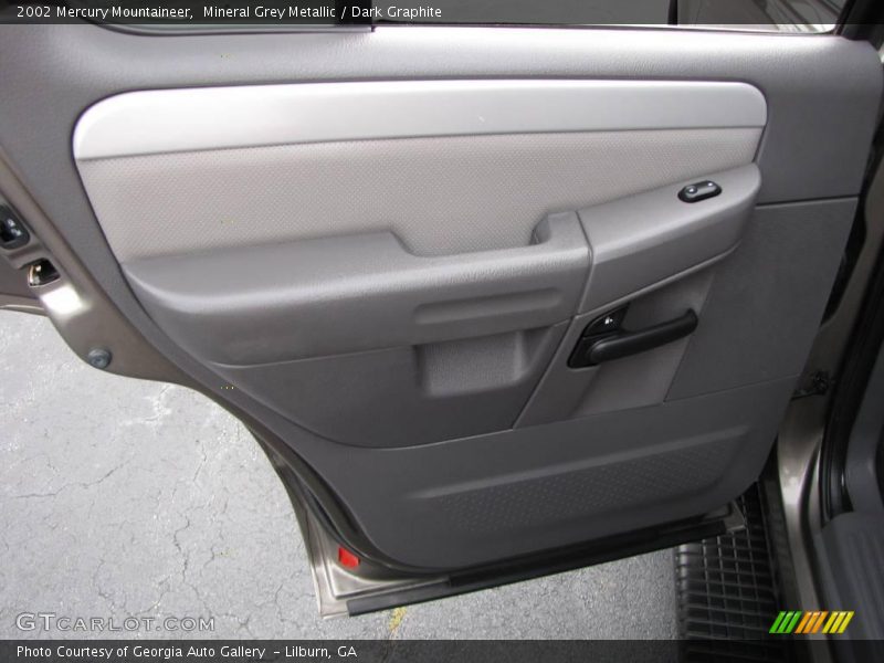 Mineral Grey Metallic / Dark Graphite 2002 Mercury Mountaineer