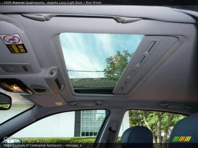Argento Luna (Light Blue) / Blue Medio 2005 Maserati Quattroporte