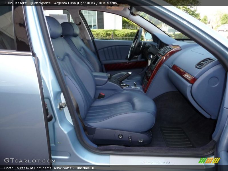 Argento Luna (Light Blue) / Blue Medio 2005 Maserati Quattroporte