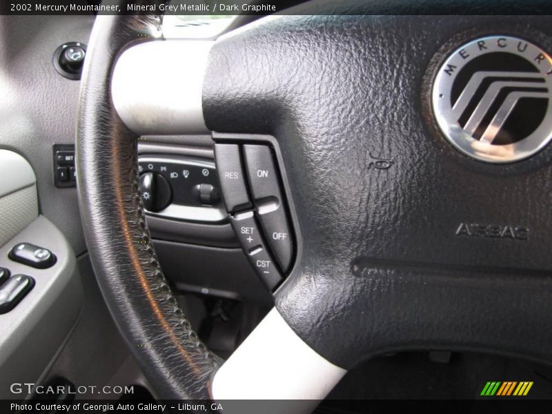Mineral Grey Metallic / Dark Graphite 2002 Mercury Mountaineer