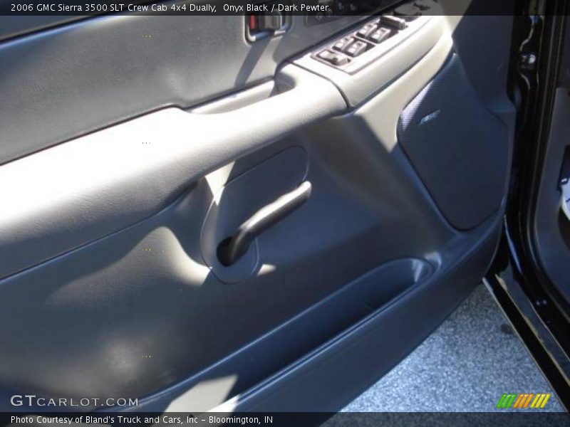 Onyx Black / Dark Pewter 2006 GMC Sierra 3500 SLT Crew Cab 4x4 Dually