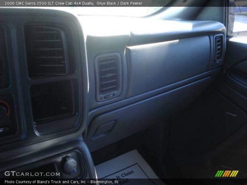 Onyx Black / Dark Pewter 2006 GMC Sierra 3500 SLT Crew Cab 4x4 Dually