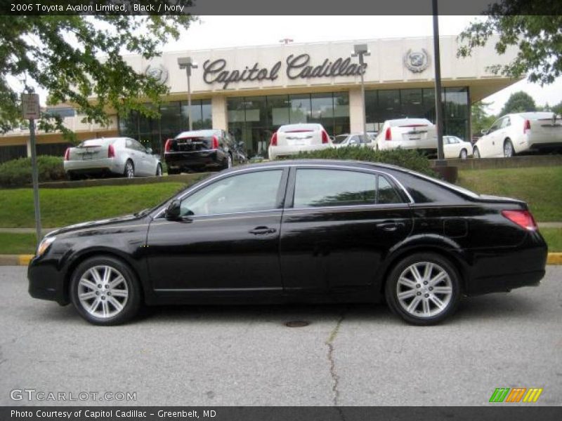 Black / Ivory 2006 Toyota Avalon Limited