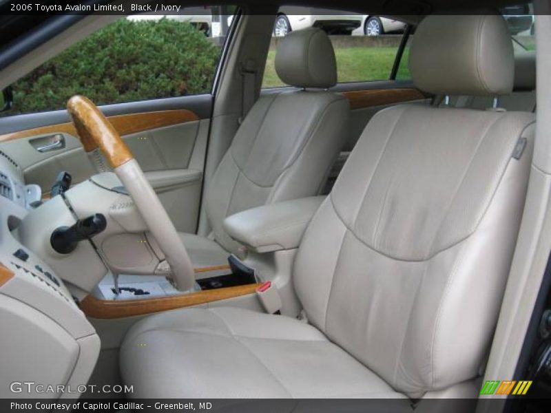 Black / Ivory 2006 Toyota Avalon Limited