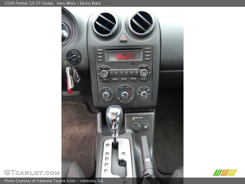 Ivory White / Ebony Black 2008 Pontiac G6 GT Sedan