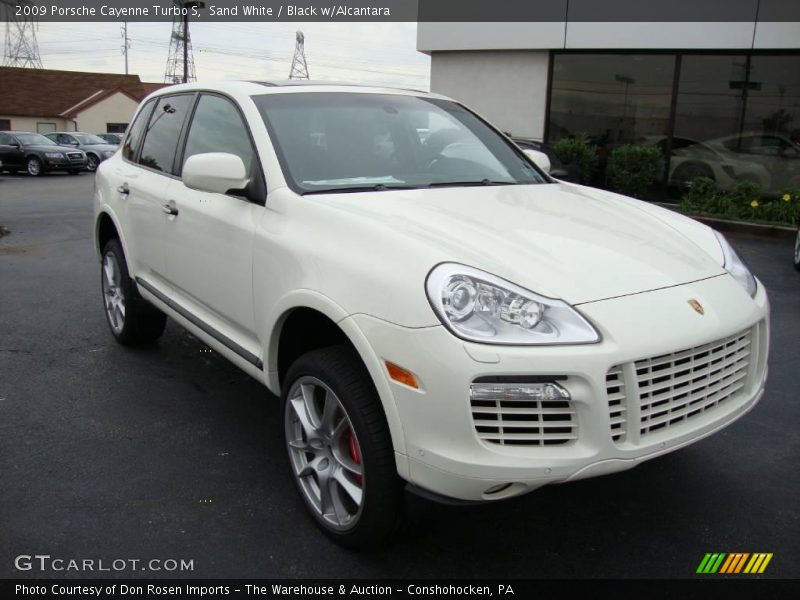 Sand White / Black w/Alcantara 2009 Porsche Cayenne Turbo S