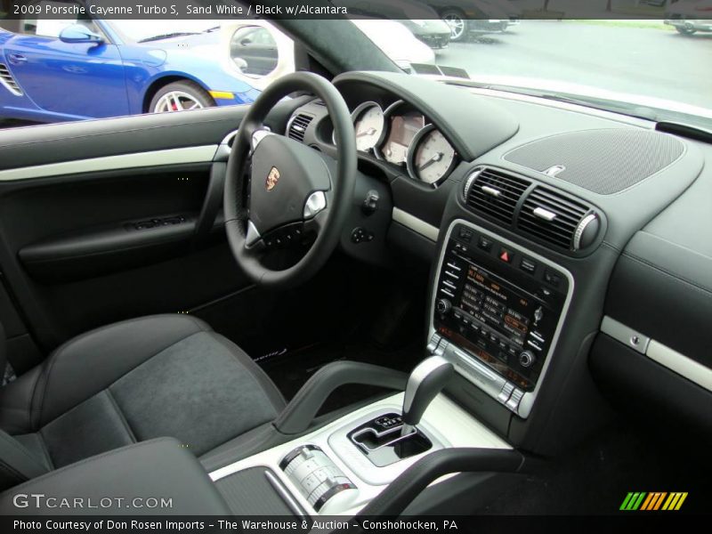 Sand White / Black w/Alcantara 2009 Porsche Cayenne Turbo S