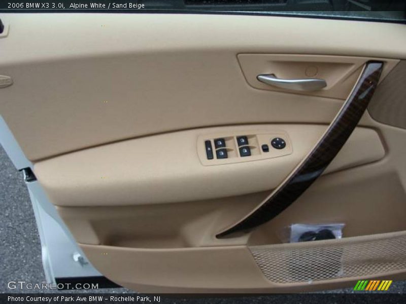 Alpine White / Sand Beige 2006 BMW X3 3.0i