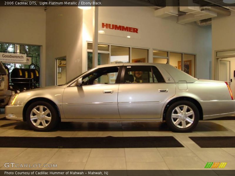 Light Platinum Metallic / Ebony Black 2006 Cadillac DTS