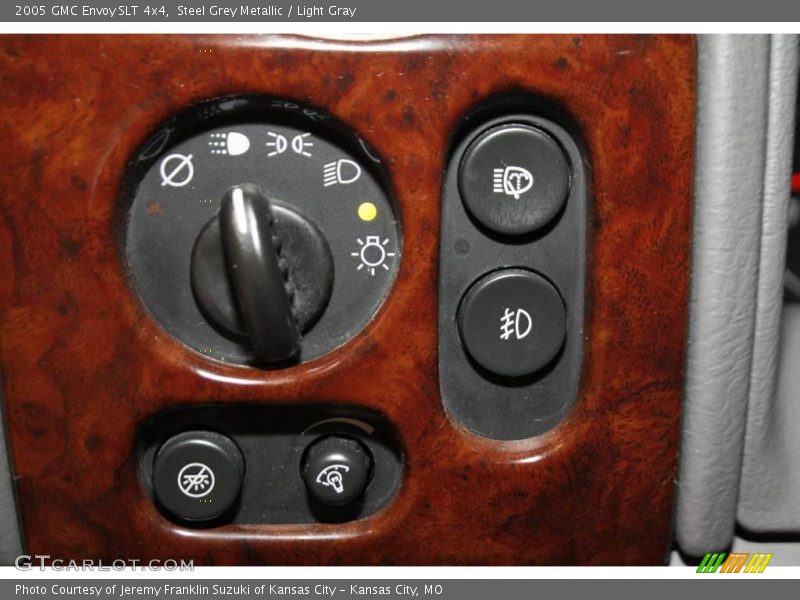 Steel Grey Metallic / Light Gray 2005 GMC Envoy SLT 4x4