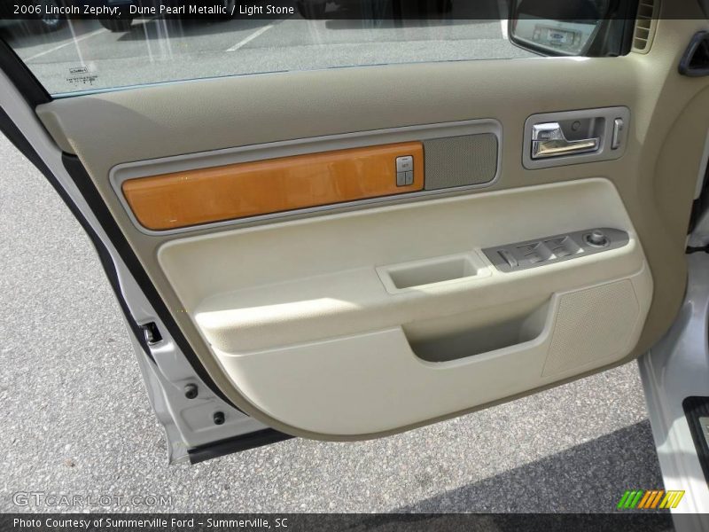 Dune Pearl Metallic / Light Stone 2006 Lincoln Zephyr