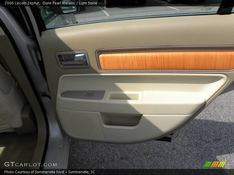 Dune Pearl Metallic / Light Stone 2006 Lincoln Zephyr