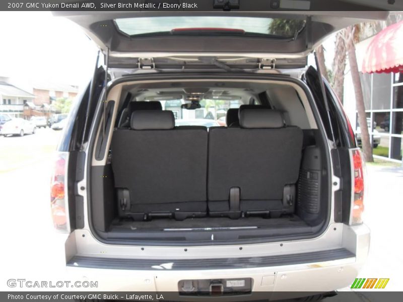 Silver Birch Metallic / Ebony Black 2007 GMC Yukon Denali AWD