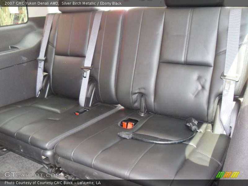 Silver Birch Metallic / Ebony Black 2007 GMC Yukon Denali AWD