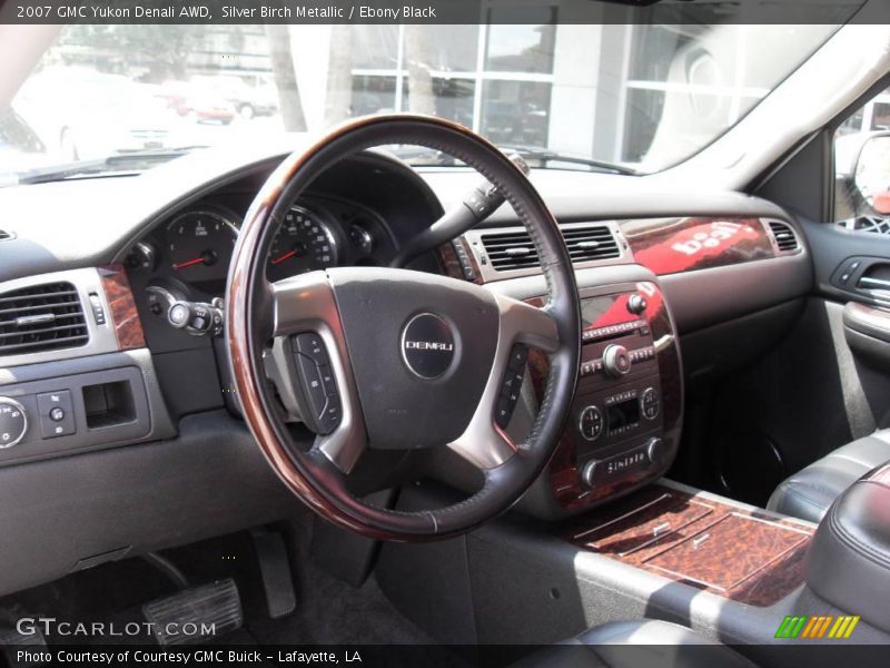 Silver Birch Metallic / Ebony Black 2007 GMC Yukon Denali AWD