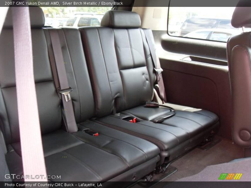 Silver Birch Metallic / Ebony Black 2007 GMC Yukon Denali AWD